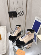 China Replica LV Women Shoes 158usd Only